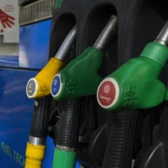 L’extrême droite à la manœuvre pour récupérer le mouvement citoyen du 17 novembre contre la hausse des carburants
