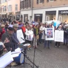 Le 10 novembre, ils manifestaient à Annecy pour l’anniversaire des 70 ans de la déclaration universelle des droits humains