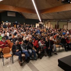 Une affluence record à Thônes pour dénoncer la bétonisation des Aravis