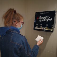 Annecy première ville de France à prendre en charge l&rsquo;installation de distributeurs de protections menstruelles pour les jeunes