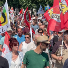 Les 2000 manifestants à Annecy annoncent la poursuite du mouvement social