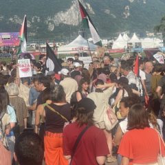 450 personnes à Annecy pour dénoncer l’interception du navire humanitaire à Gaza