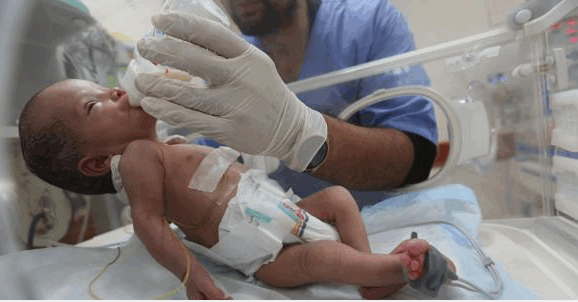 Demandez du lait pour les bébés de Gaza!