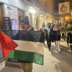 Avant Noël, marche lumineuse pour la paix en Palestine