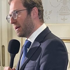 Le député Antoine Armand, candidat à la mairie d&rsquo;Annecy, aggrave la santé des citoyens en votant la loi « Duplomb »