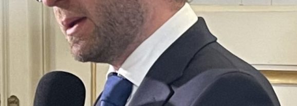 Le député Antoine Armand, candidat à la mairie d&rsquo;Annecy, aggrave la santé des citoyens en votant la loi « Duplomb »