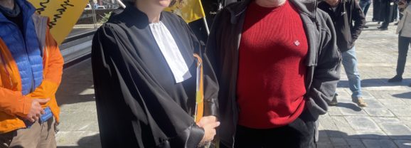 Yves Lachenal défend ses chèvres face à des règles françaises qui les mutilent