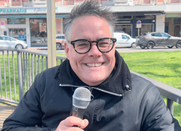 Sébastiàn Lelio danse avec les femmes