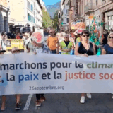 Énorme succès à Annecy pour la marche pour le climat, le vivant, la paix et la justice sociale