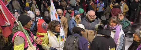400 manifestants rassemblés à Annecy pour condamner l&rsquo;ignoble attentat raciste de Trappes