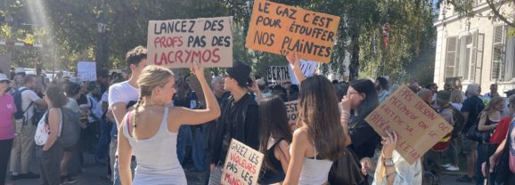 À Annecy, mille lycéens ouvrent la voie à 2700 manifestants