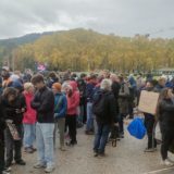 Malgré l’interdiction du préfet, 4000 manifestants ont défilé dans les rues d’Annecy