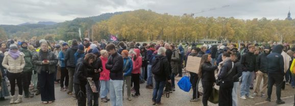 Malgré l’interdiction du préfet, 4000 manifestants ont défilé dans les rues d’Annecy